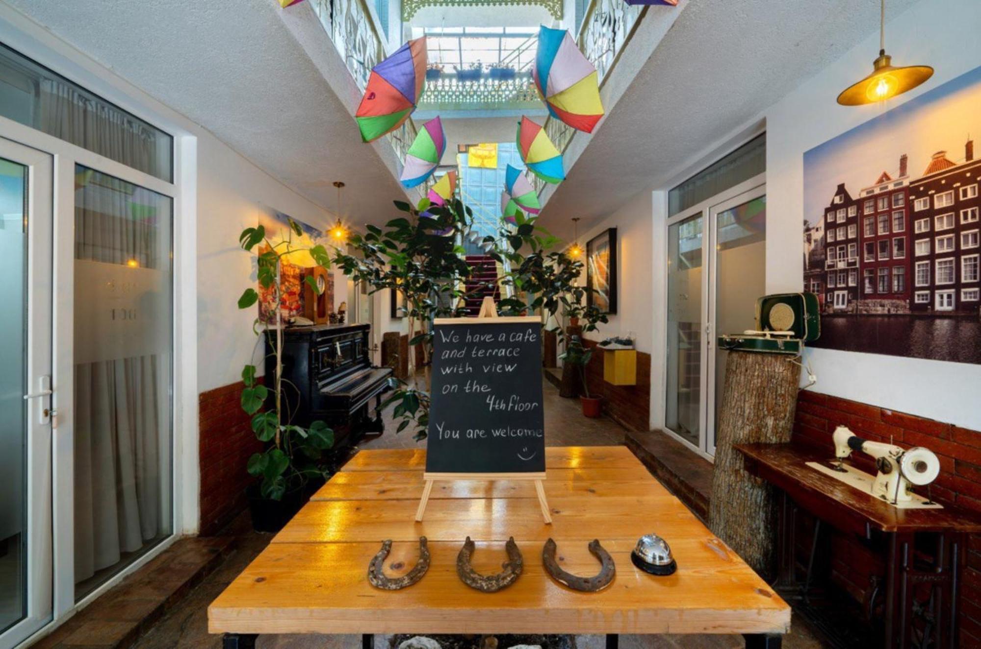 Hotel Tato & Coworking Space 트빌리시 외부 사진