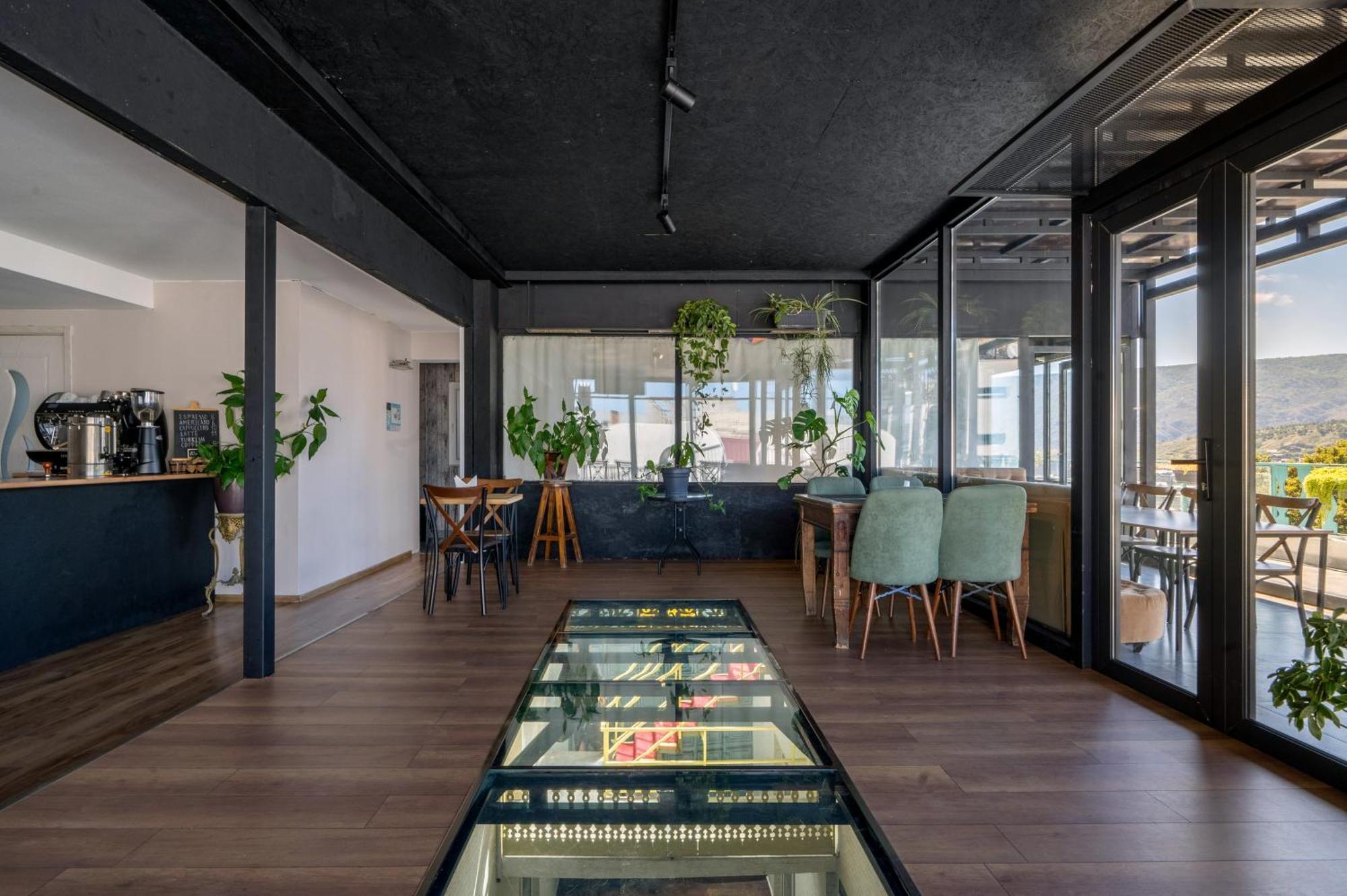 Hotel Tato & Coworking Space 트빌리시 외부 사진